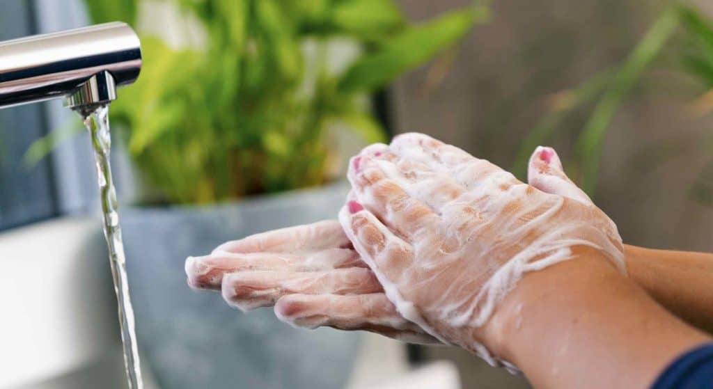 DIY sanitizer recipe hand washing is best