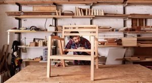 Read more about the article Easy Woodworking Projects For Beginners | DIY Home Projects